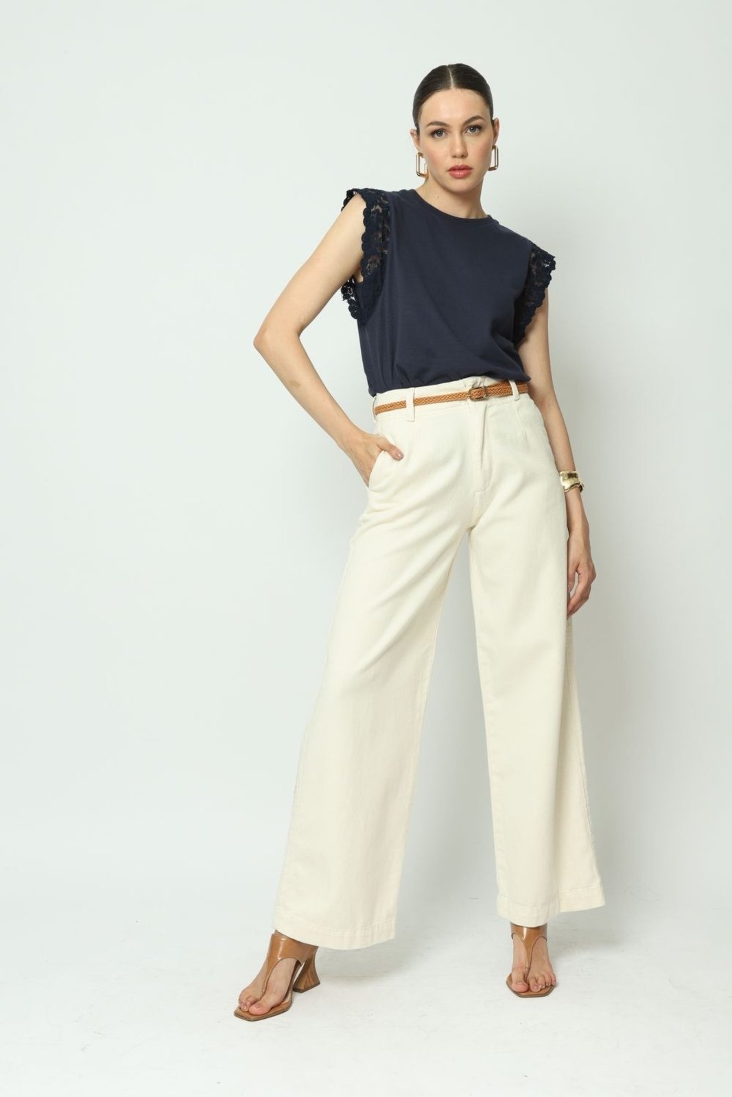 Imagem principal Calça Sarja Reta Alfaiataria Natural 38 Gazzy bege natural