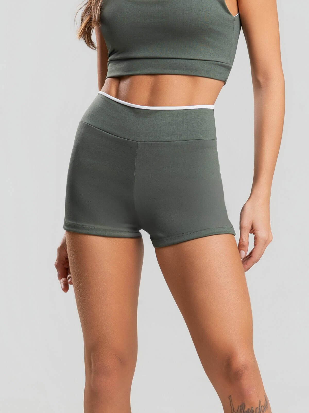 Imagem principal Short Suplex Bicolor Vicbela verde/verde militar verde