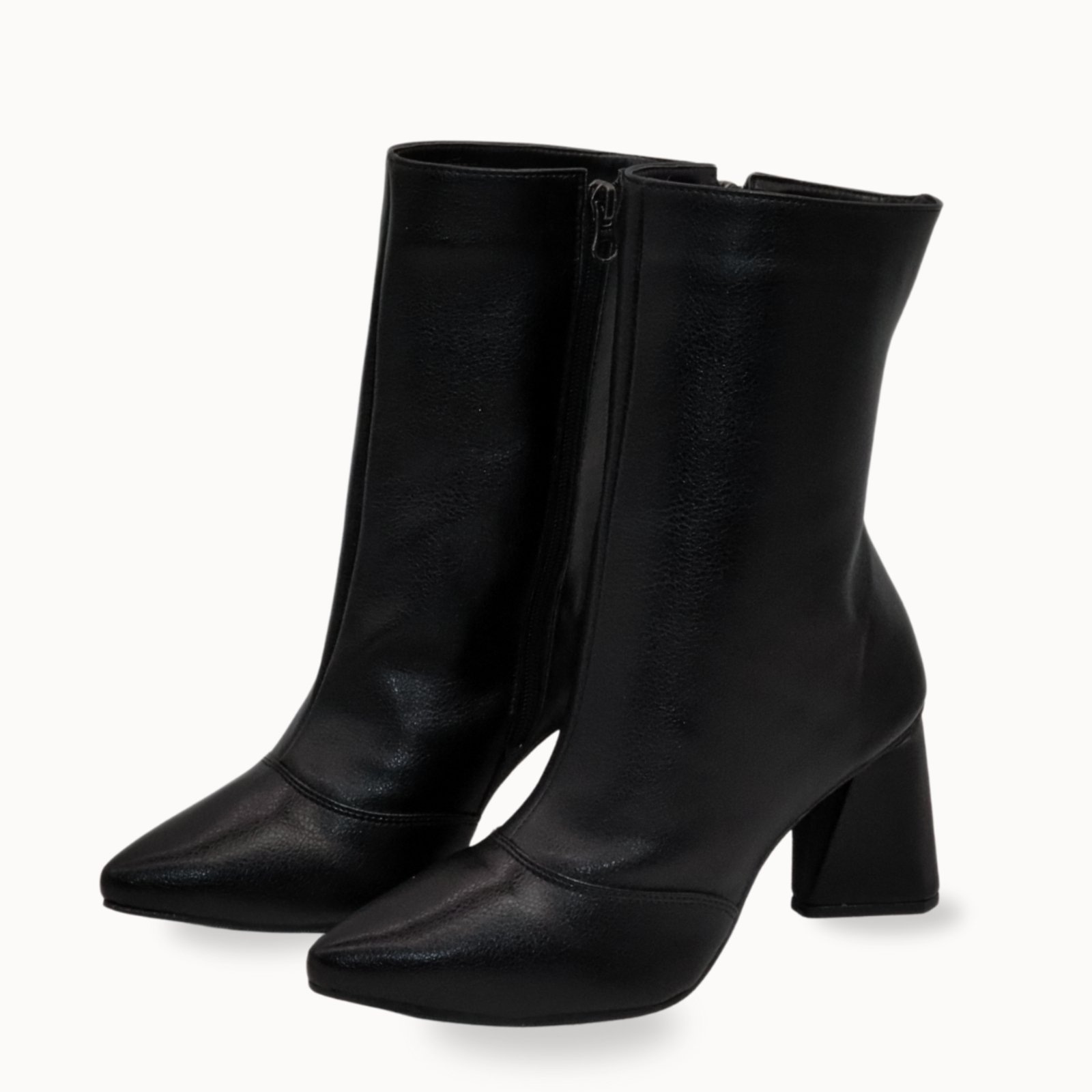 Imagem principal Bota Feminina Cano Médio Hannah Footwear 23026 Floter Hannah Footwear preto