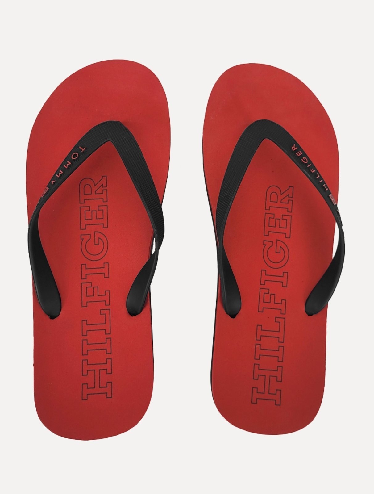 Imagem principal Chinelo Tommy Hilfiger Brad 8R Rubber Beach Preto Tommy Hilfiger vermelho