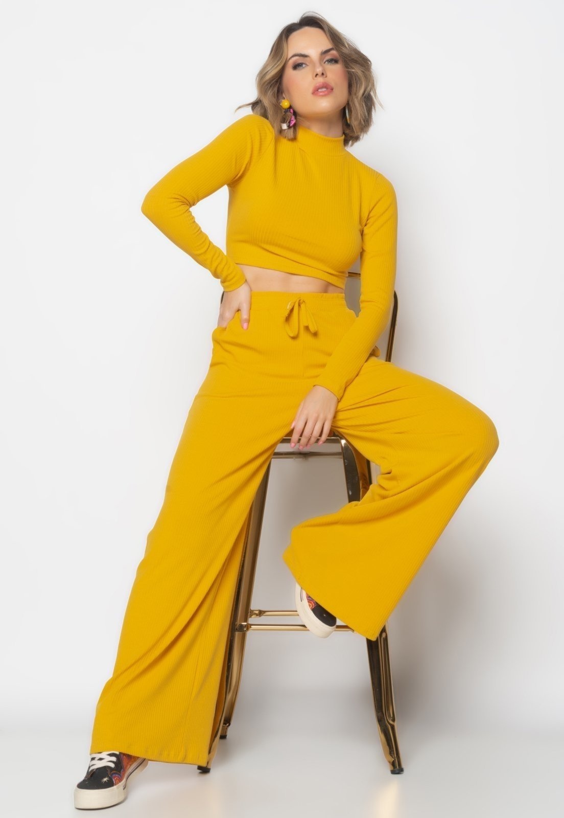 Imagem principal Conjunto Comfy Cropped Manga Longa e Calça Wide Leg Canelado Salvatore Fashion Mostarda Salvatore Fashion amarelo