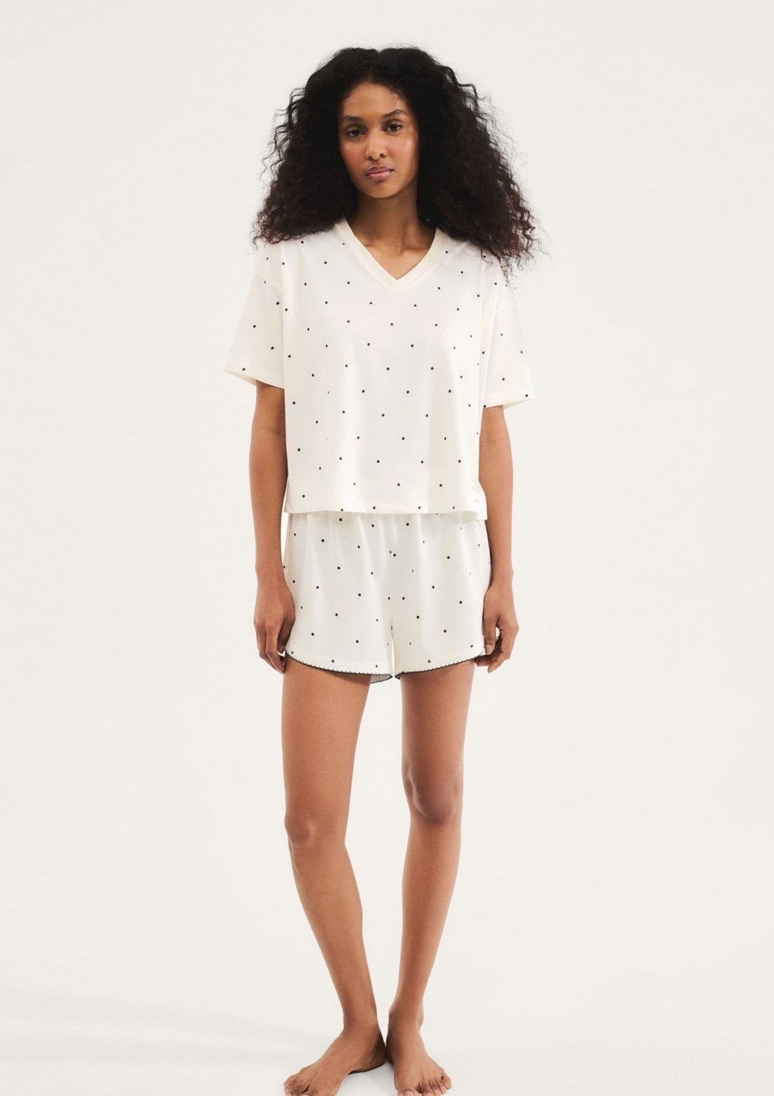 Imagem principal Pijama Curto Feminino Estampado Decote V Hering HERING INTIMATES bege