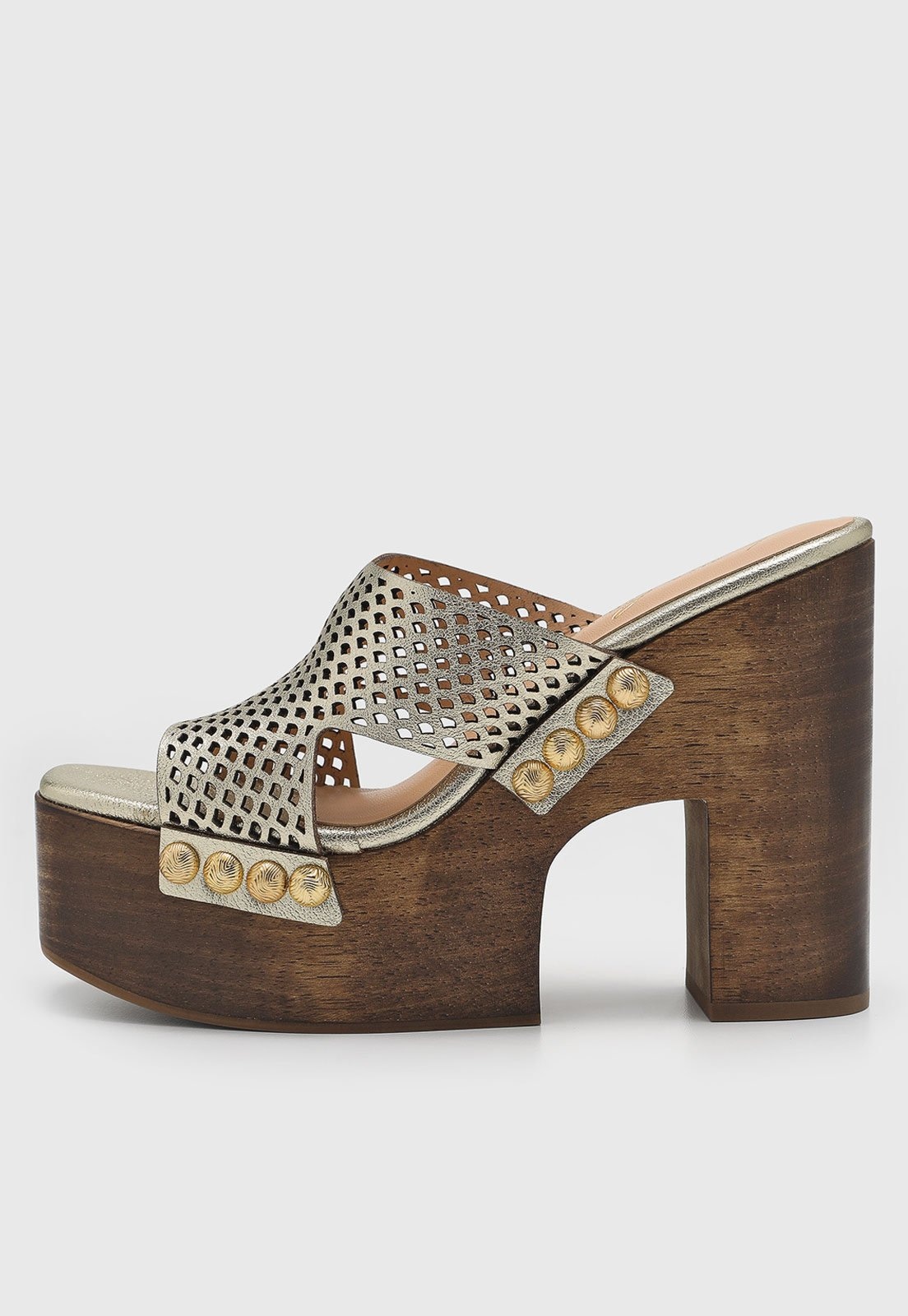 Imagem principal Sandália Feminina Luiza Barcelos Salto Bloco Tachas Dourada Luiza Barcelos dourado