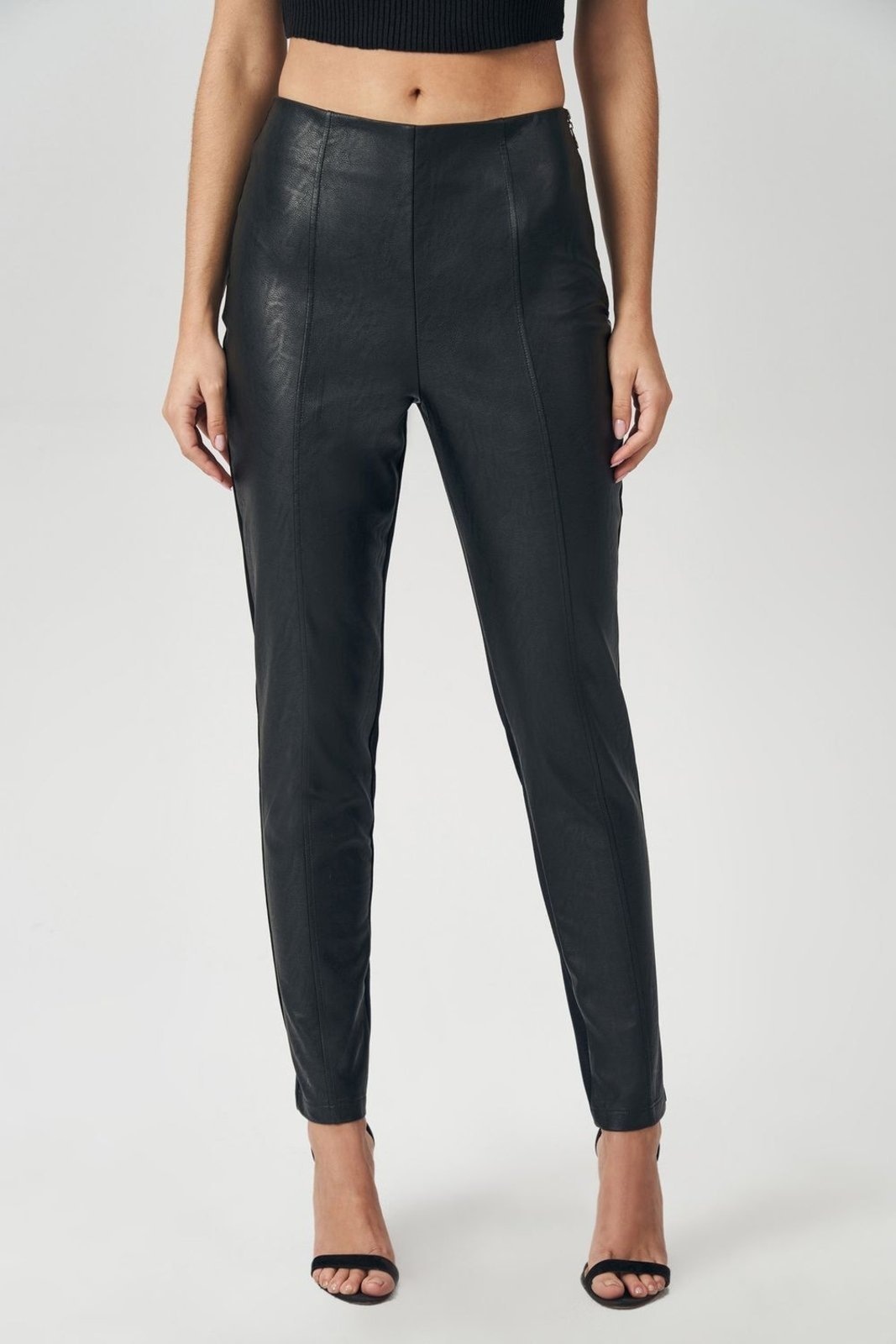 Imagem principal Calça Black PU Feminina Acostamento ACT FEMININO preto black