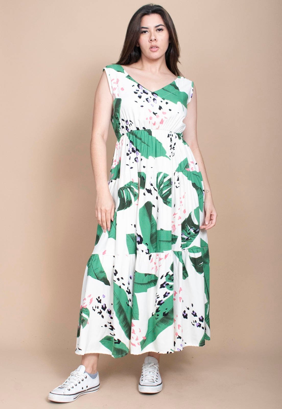 Imagem principal Vestido Cabanafree Regata Longo Peri Viscose Camadas Estampa Folhagem Poética Cabanafree estampado/preto/verde