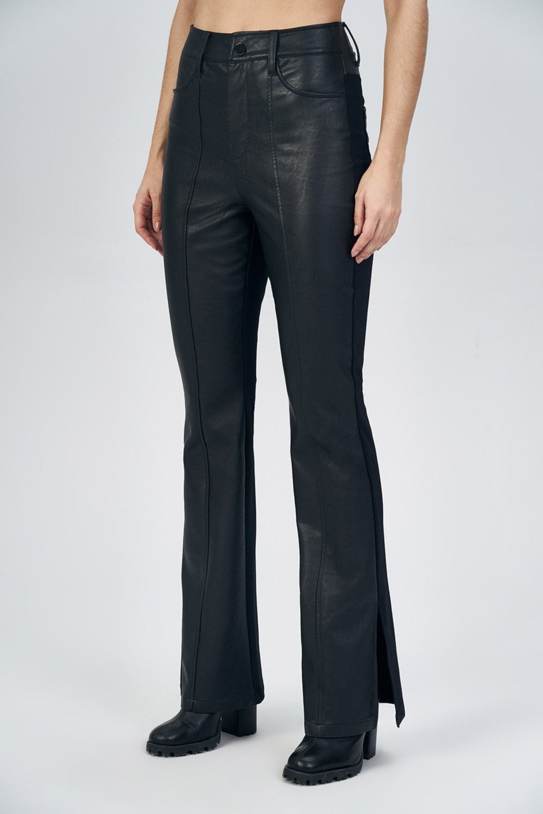 Imagem principal Calça Resinada com Fenda Feminina Acostamento ACT FEMININO preto