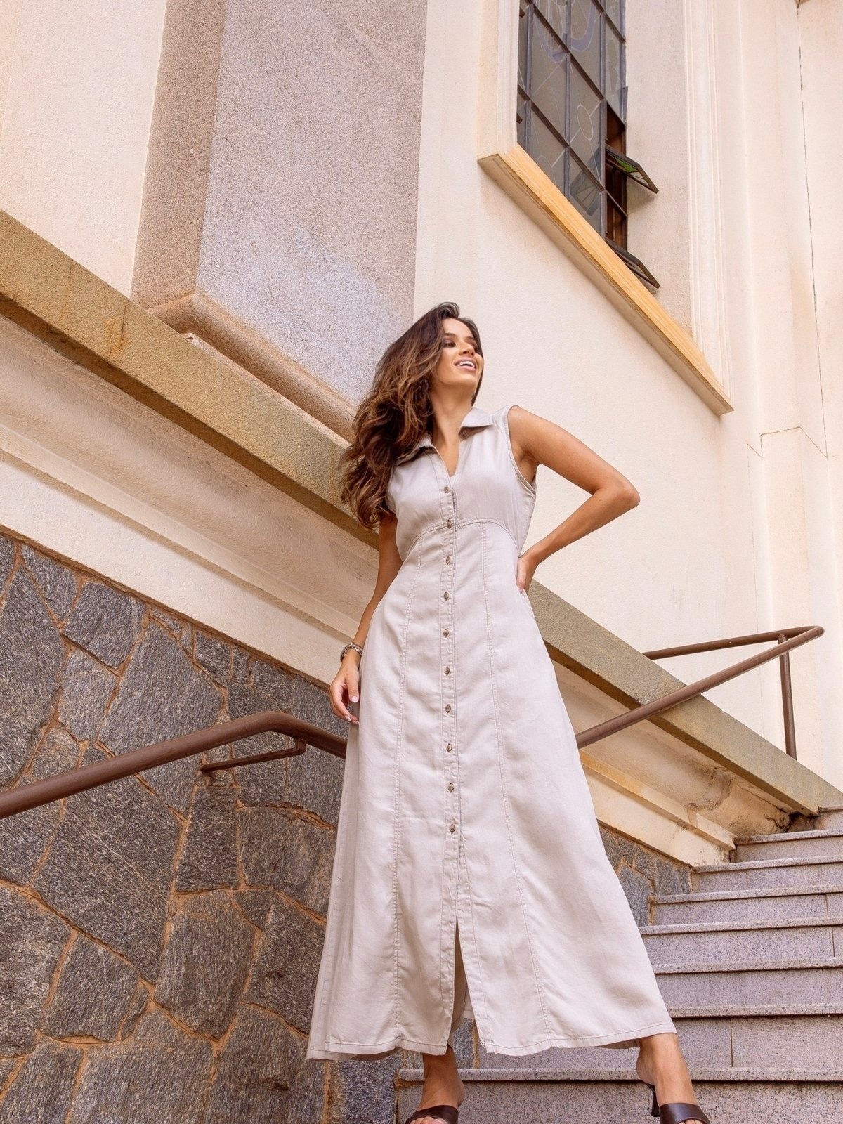 Imagem principal Vestido Longo Novah Store Chemise Liocel Novah Store bege