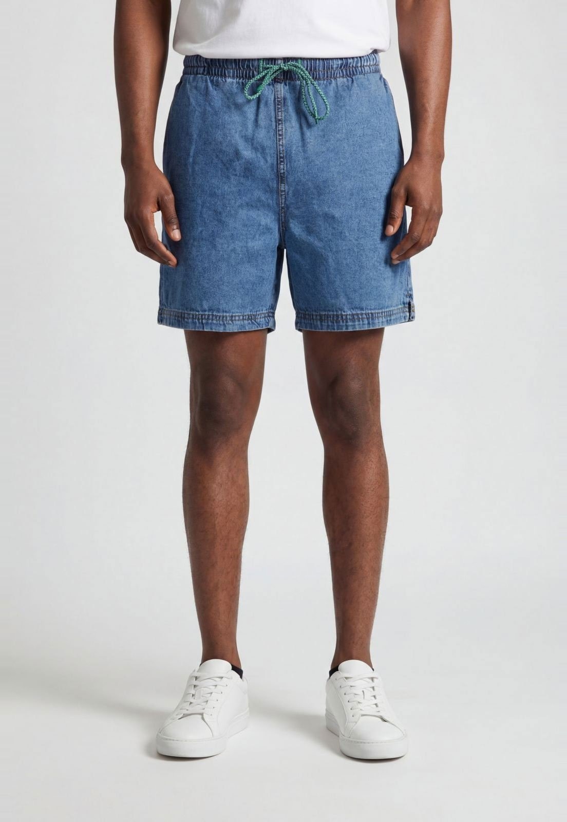 Imagem principal Bermuda Masculina Colcci Cós com Cordão Colcci azul