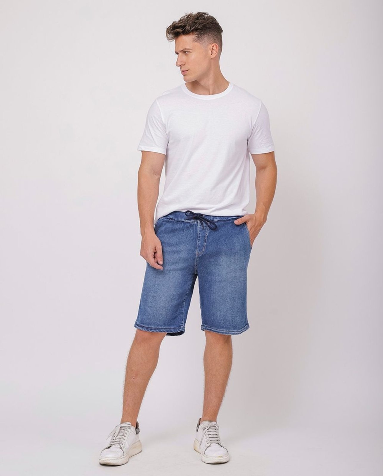 Imagem principal Bermuda Masculina Cós de Elastico 23854 Médio/escuro Consciência jeans