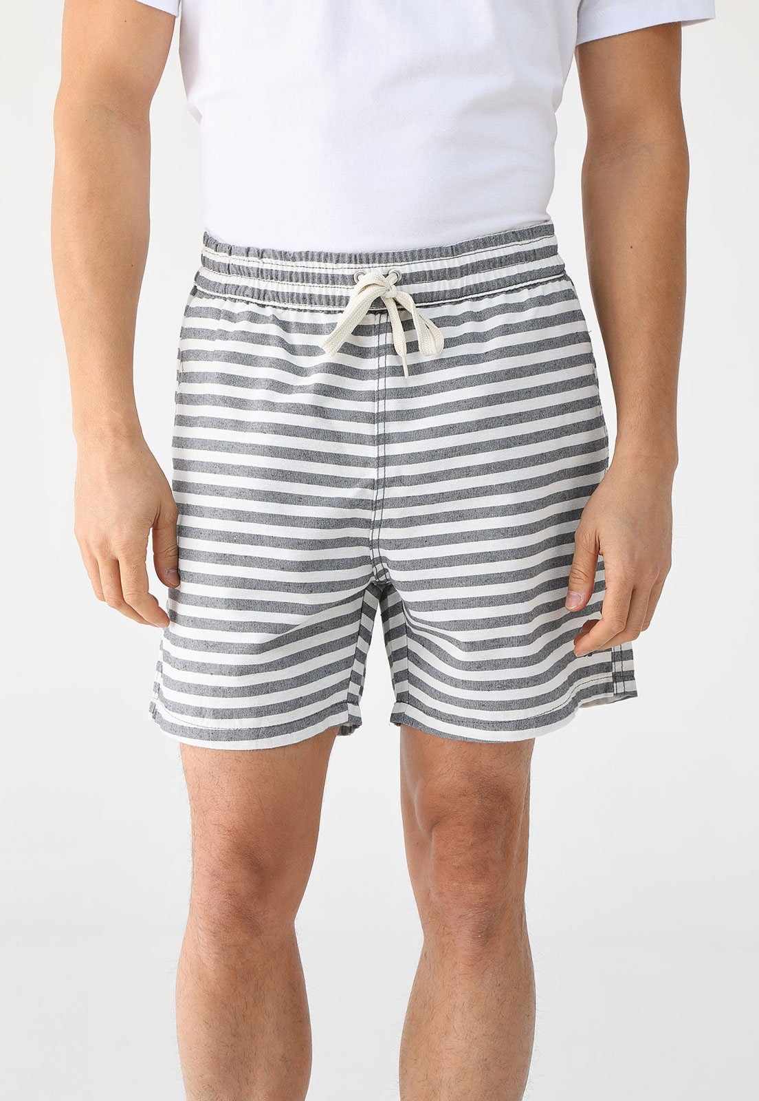 Imagem principal Bermuda Aleatory Reta Listrada Grafite Aleatory cinza