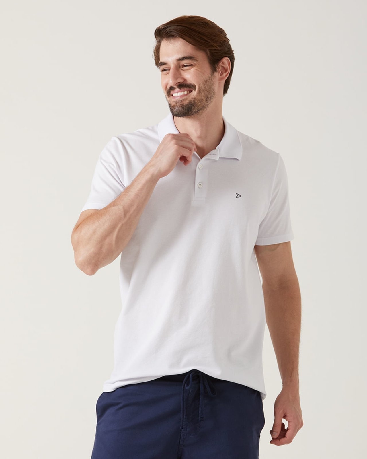 Imagem principal Camisa Polo Básica Masculina Bordado Frontal Em Piquet Stretch Malwee branco