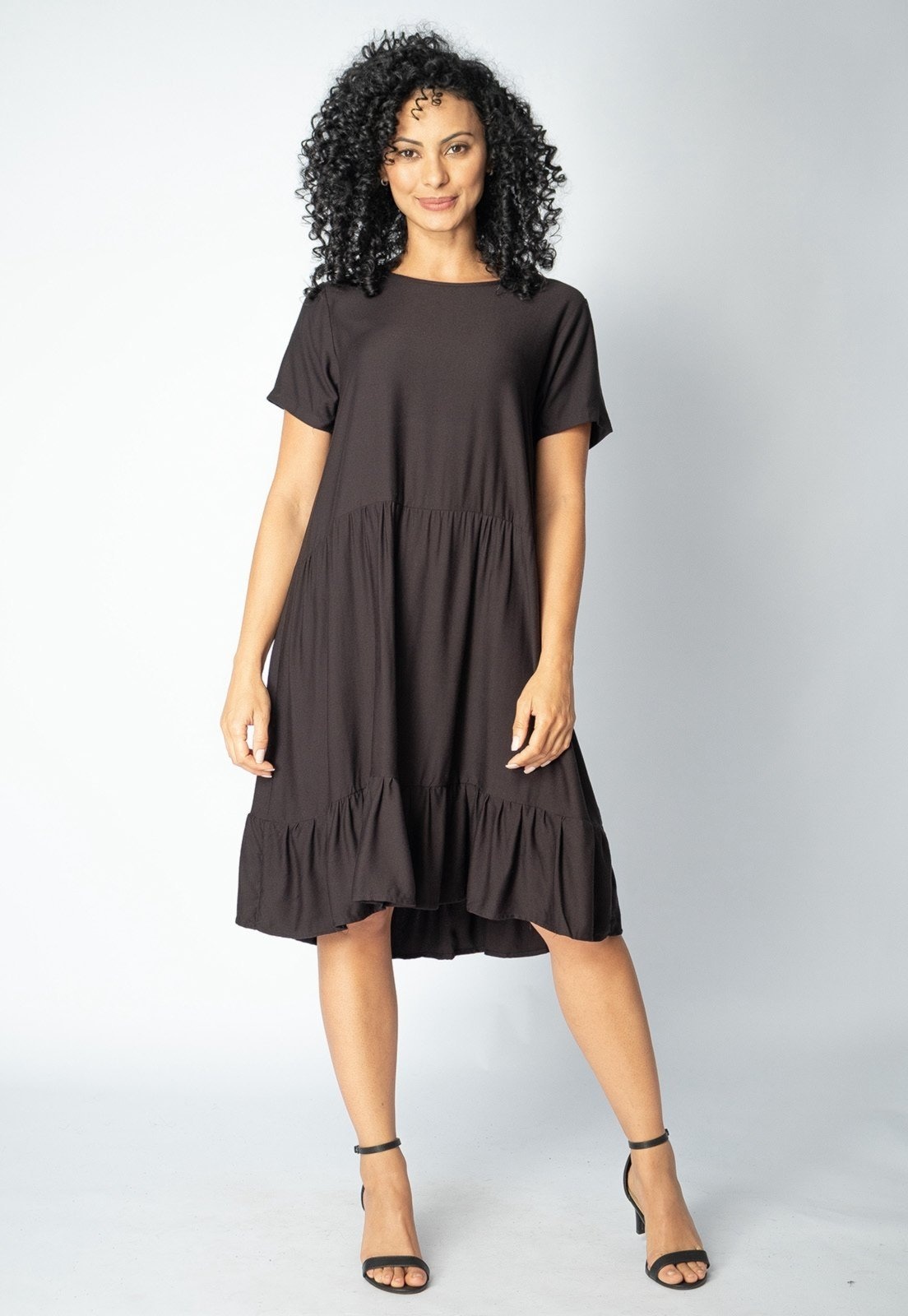 Imagem principal Vestido Curto Viscose Amazonia Vital Camadas Xororó Amazonia Vital preto