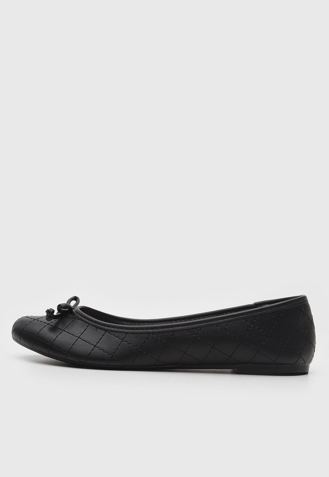 Imagem principal Sapatilha Via Uno Laço Preta VIA UNO preto