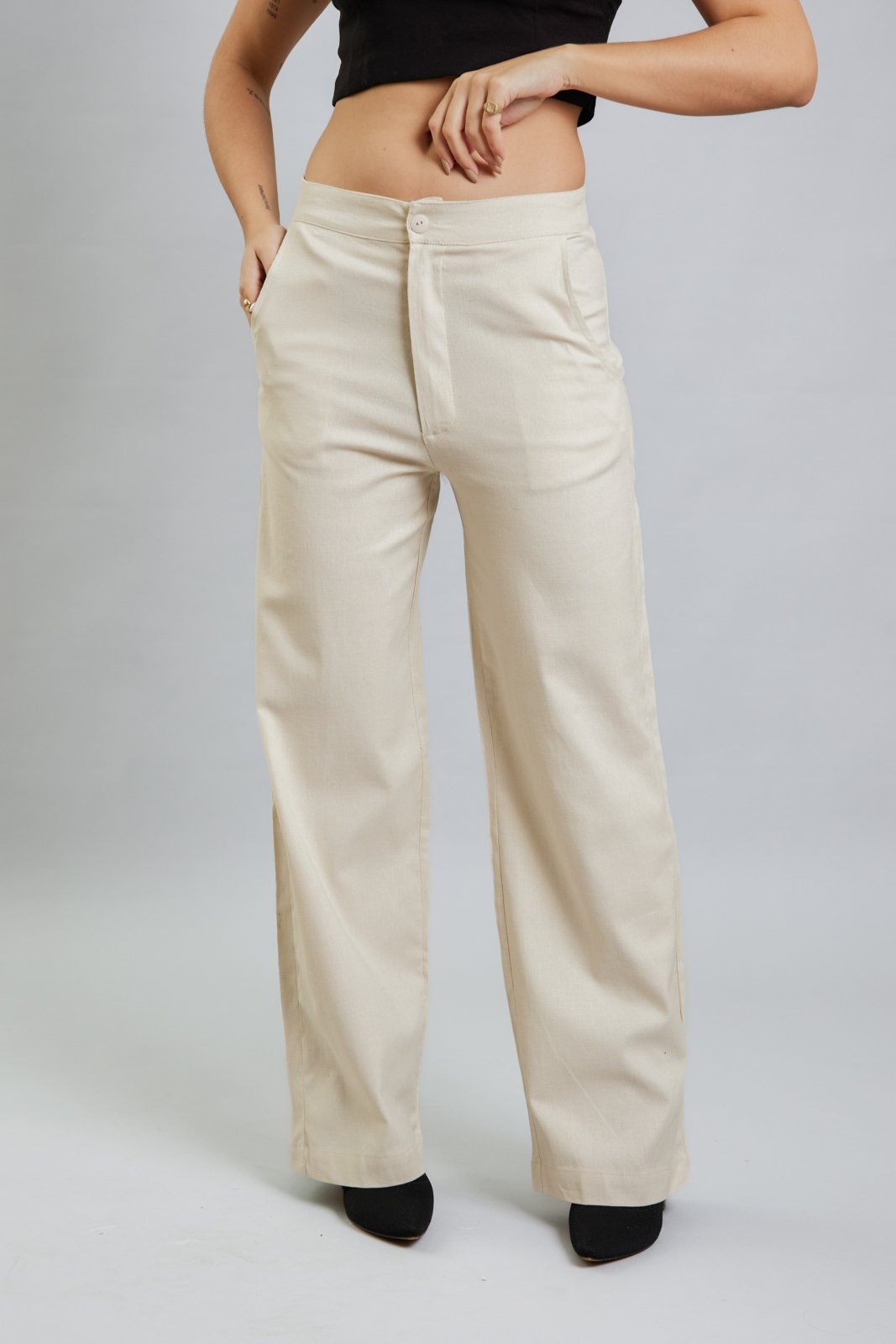 Imagem principal Calça Feminina Alfaiataria Pantalona Cintura Alta Dialogo Off White DIALOGO off-white white