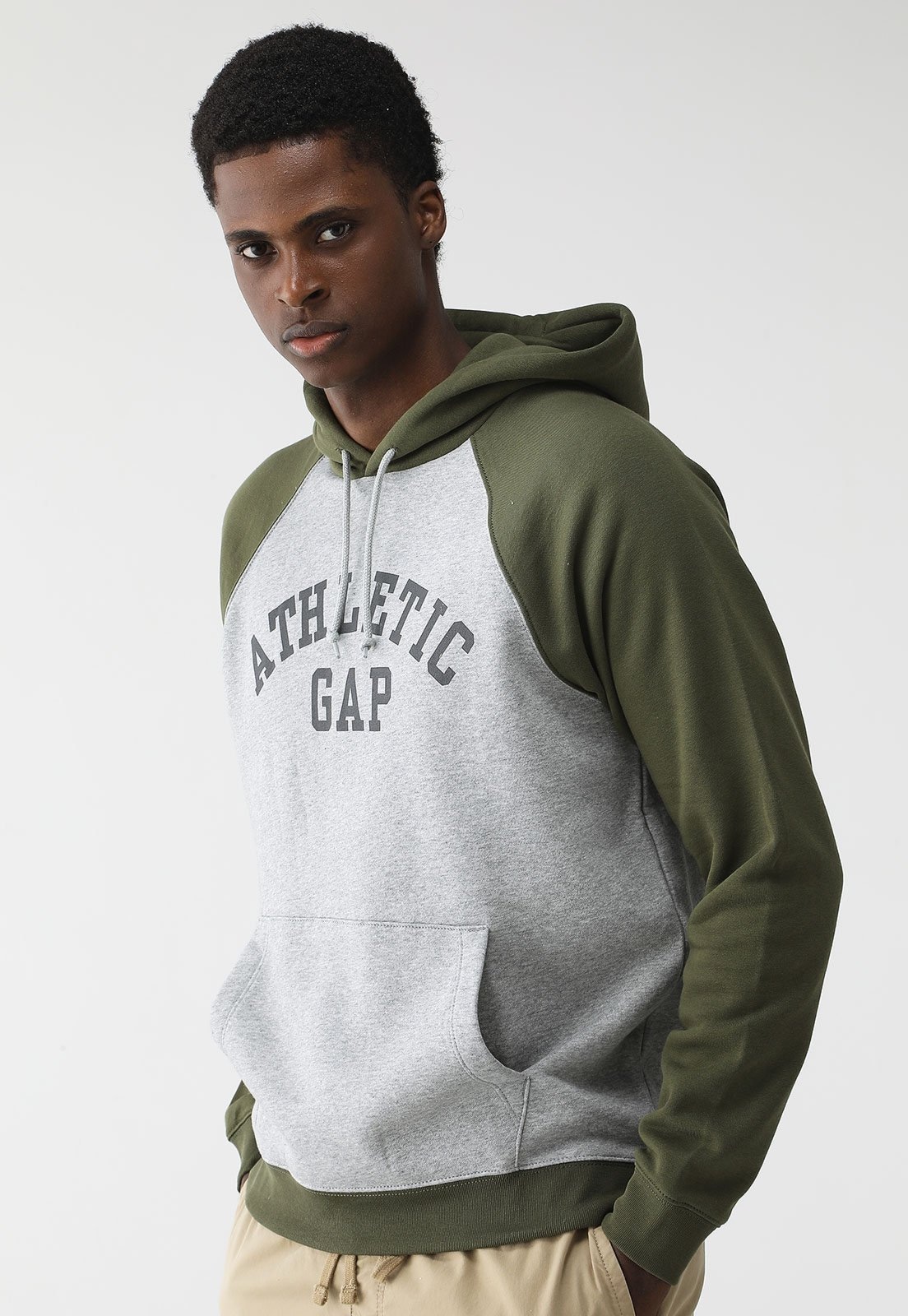 Imagem principal Blusa de Moletom Flanelada Fechada GAP Logo GAP cinza