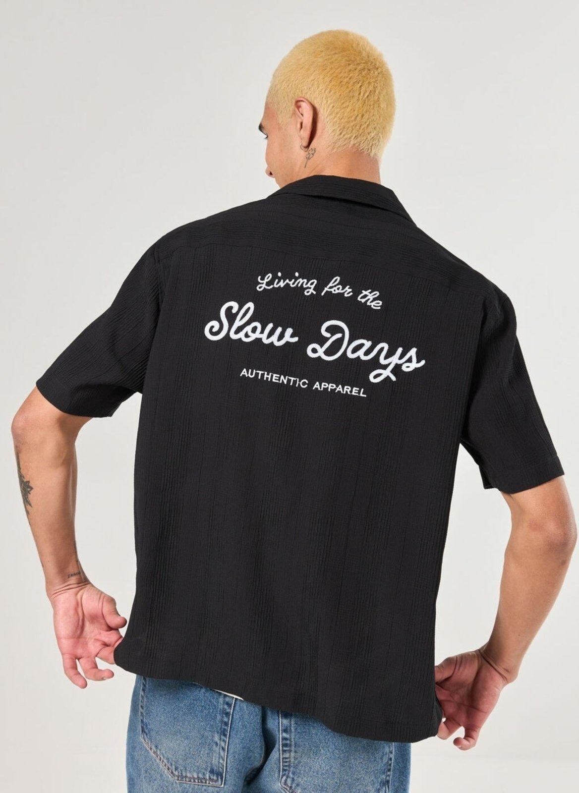 Imagem principal Camisa Box Texturizada Bordado Nas Costas Youcom preto