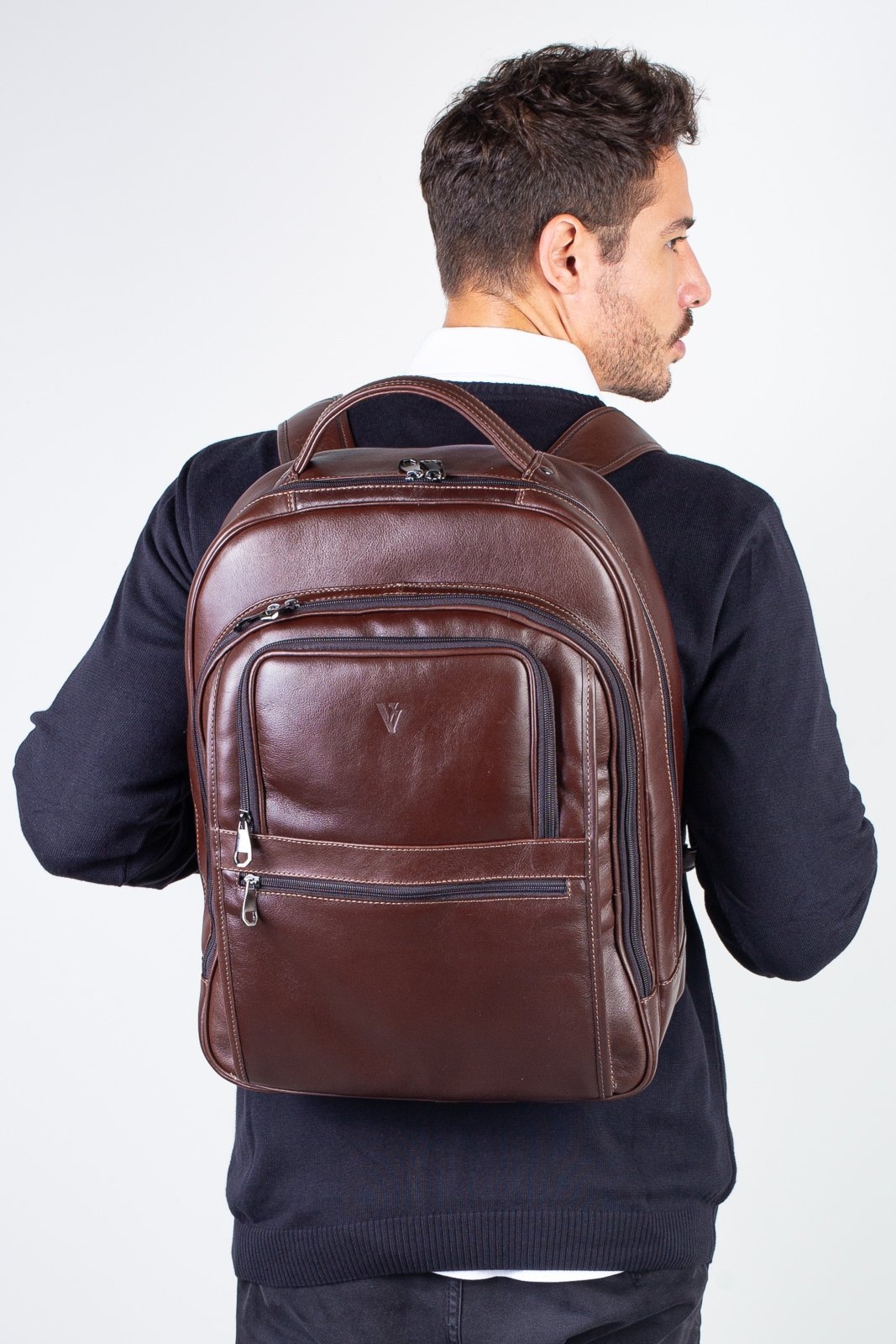 Imagem principal Mochila masculina de couro italiano para notebook 17" Arthur - Café" Vira Vento café