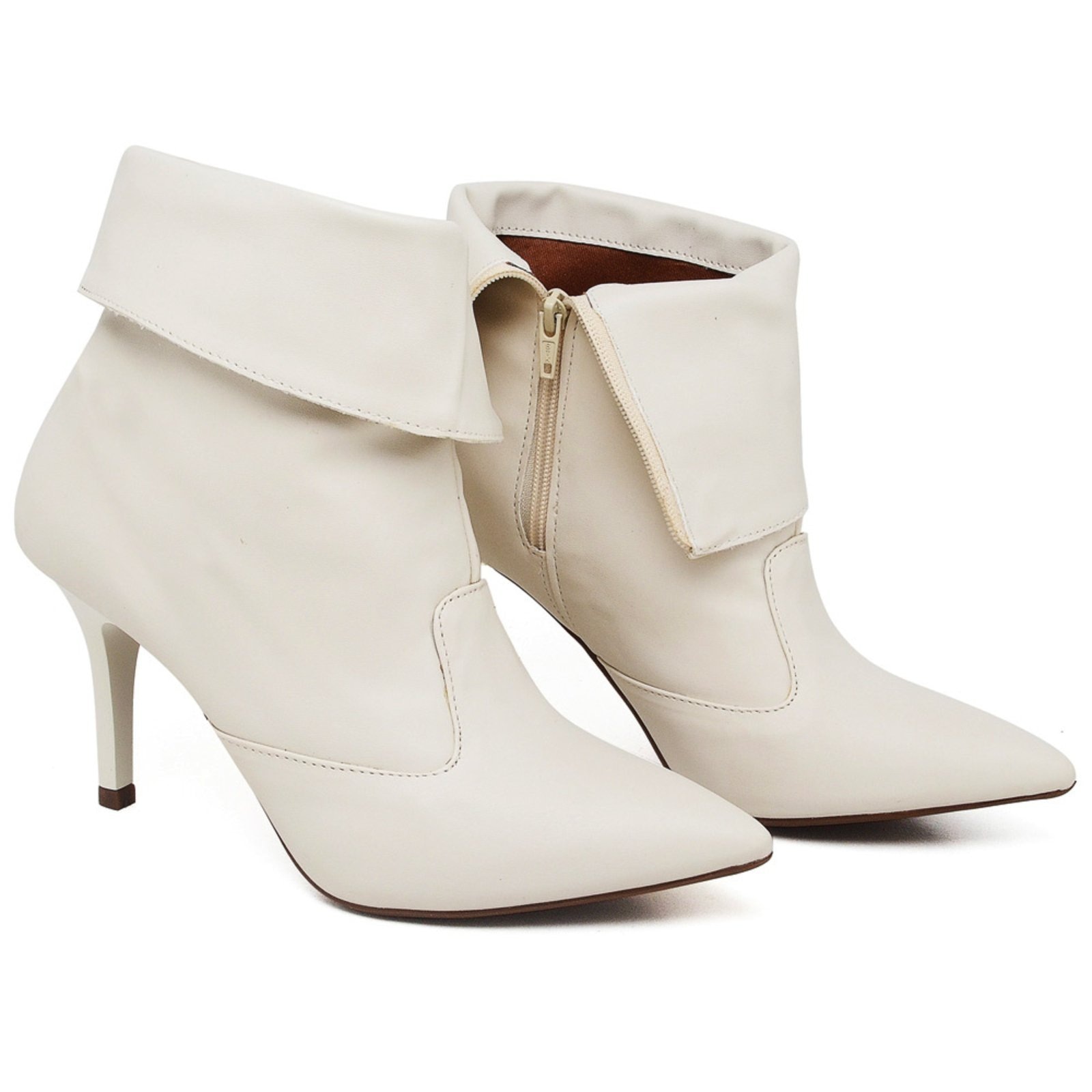 Imagem principal Bota Cano Curto Dobrado Salto Fino Médio Napa Off White ZAFREM branco white