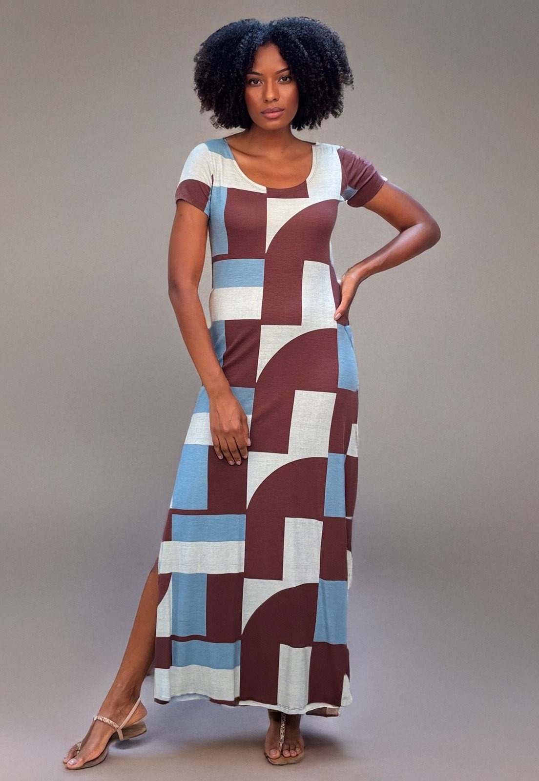 Imagem principal Vestido Longo Malha Gola Canoa Manga Curta Santa Rosa do Tocantins Cabanafree azul/estampado/marrom rosa