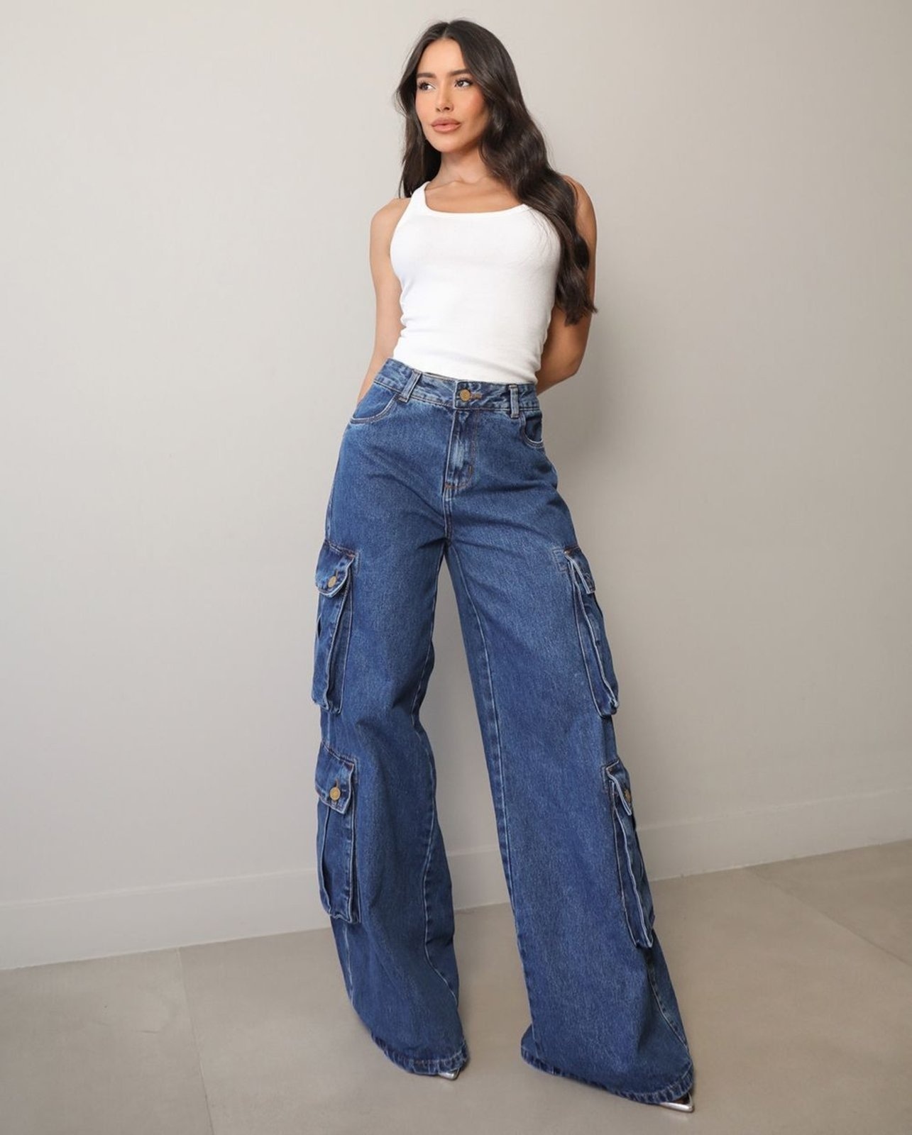Imagem principal Calça Wide Leg Feminina Relaxed Cargo 25007 Escura Consciência jeans