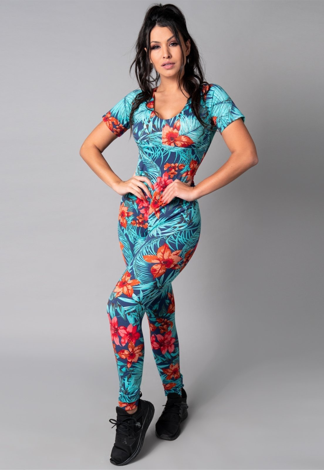 Imagem principal Macacão MVB Modas Longo Feminino Manga Curta Fitness Suplex Amazônia Mvb Modas azul/estampado/multicolorido/verde