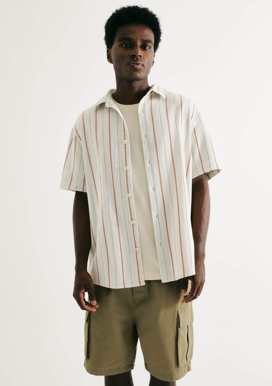 Imagem principal Camisa Masculina Fio Tinto Texturizada Hering off-white