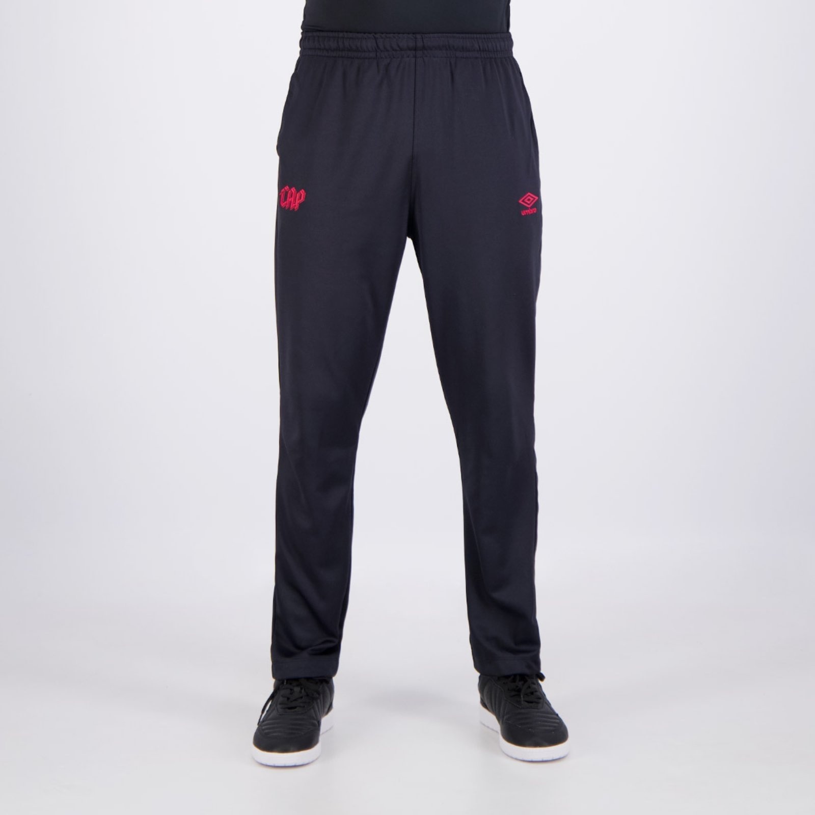 Imagem principal Calça Umbro Athletico Paranaense Viagem 2026 Preta Umbro preto
