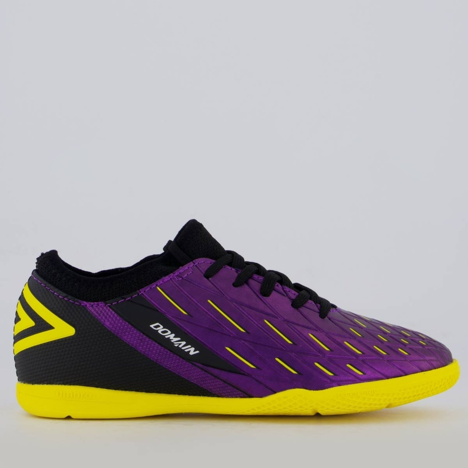 Imagem principal Chuteira Umbro Domain Futsal Juvenil Roxa e Preta Umbro roxo