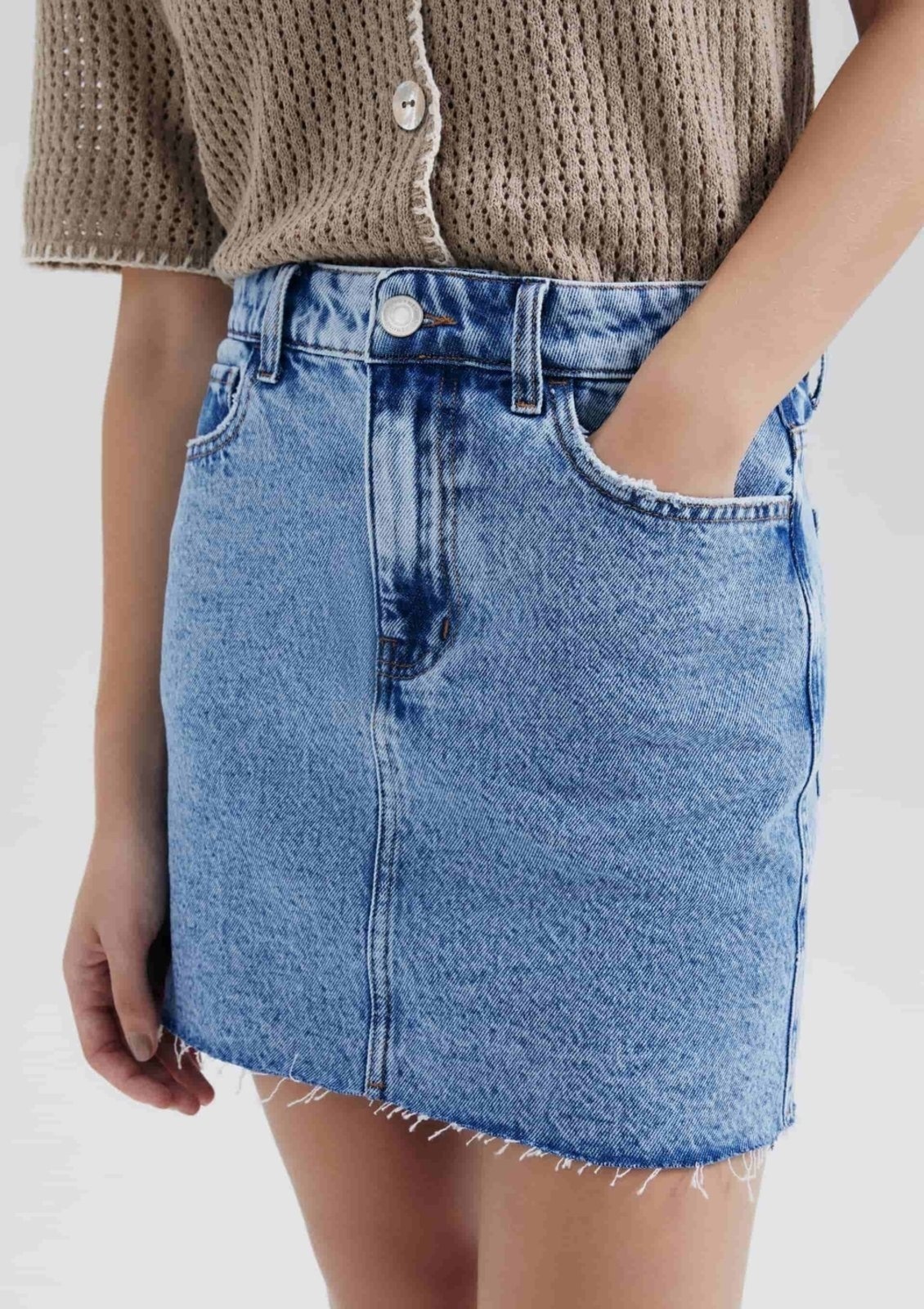 Imagem principal Saia Jeans Cintura Média Barra A Fio Hering azul