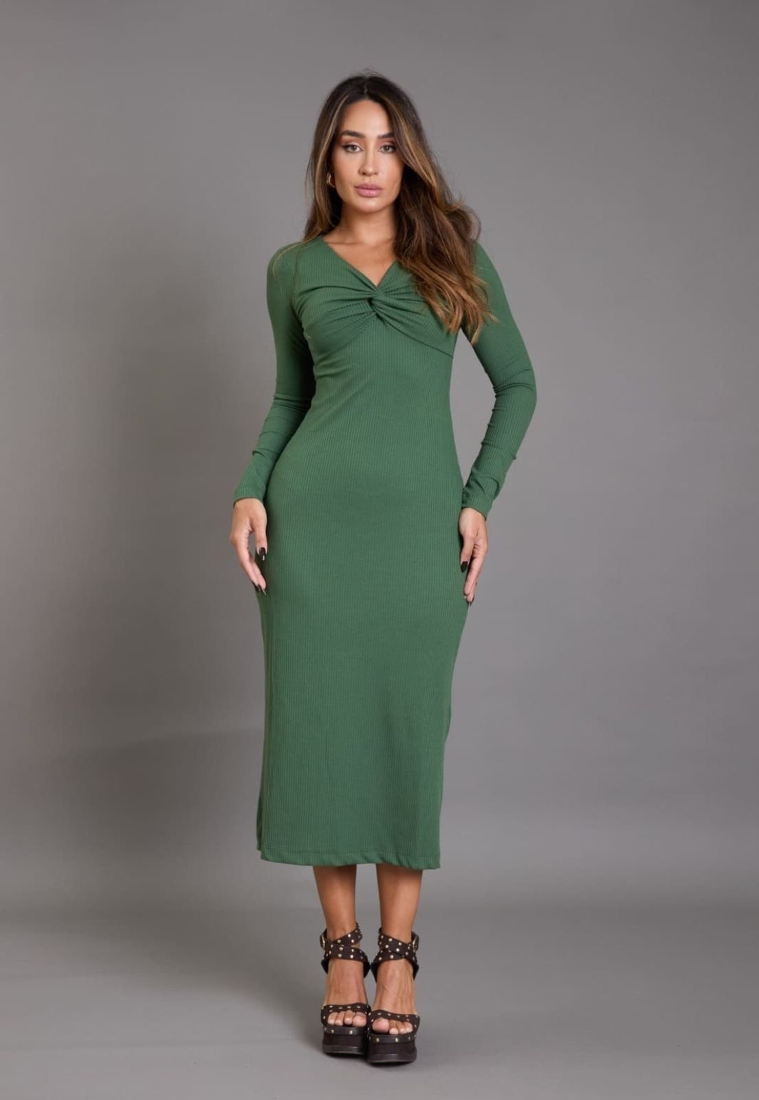 Imagem principal Vestido Midi Canelado Manga Longa com Fenda Lemier Collection LEMIER verde