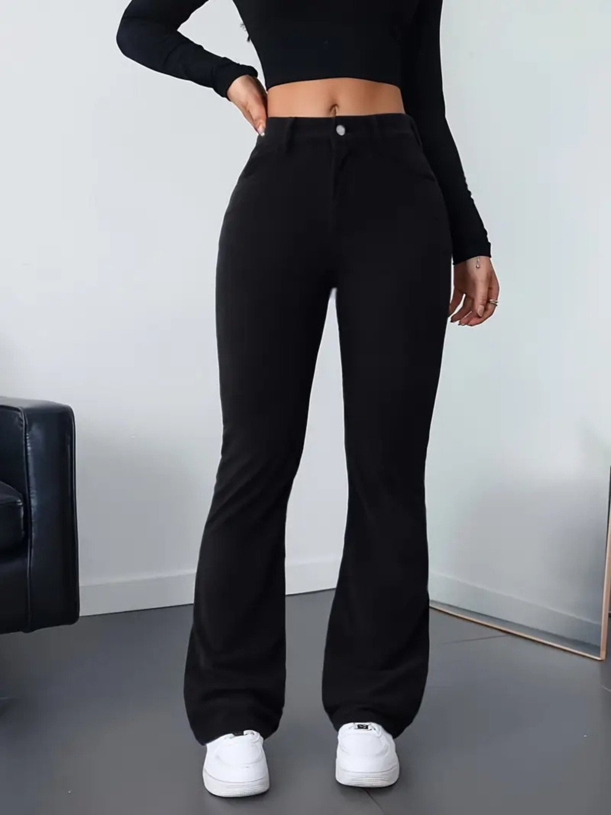 Imagem principal Calça Jeans Feminina Tex Jeans Flare Elegância e Conforto Para Você Preta TEX JEANS preto