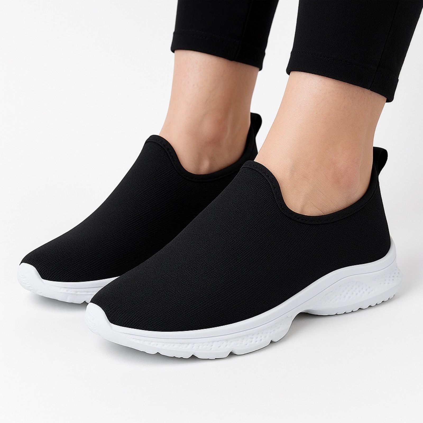 Imagem principal Tênis Feminino Meia Sem Cadarço Caminhada Fácil de Calçar Confortável Yes Basic preto