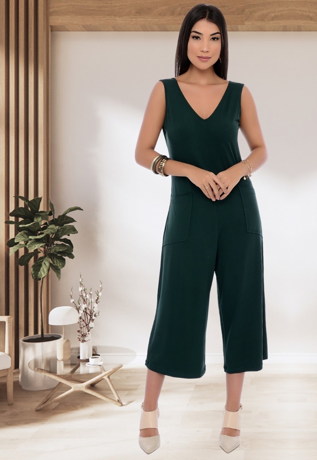 Imagem principal Macacão Pantacourt de Alças e Bolsos B'Bonnie Carla Musgo B'Bonnie verde