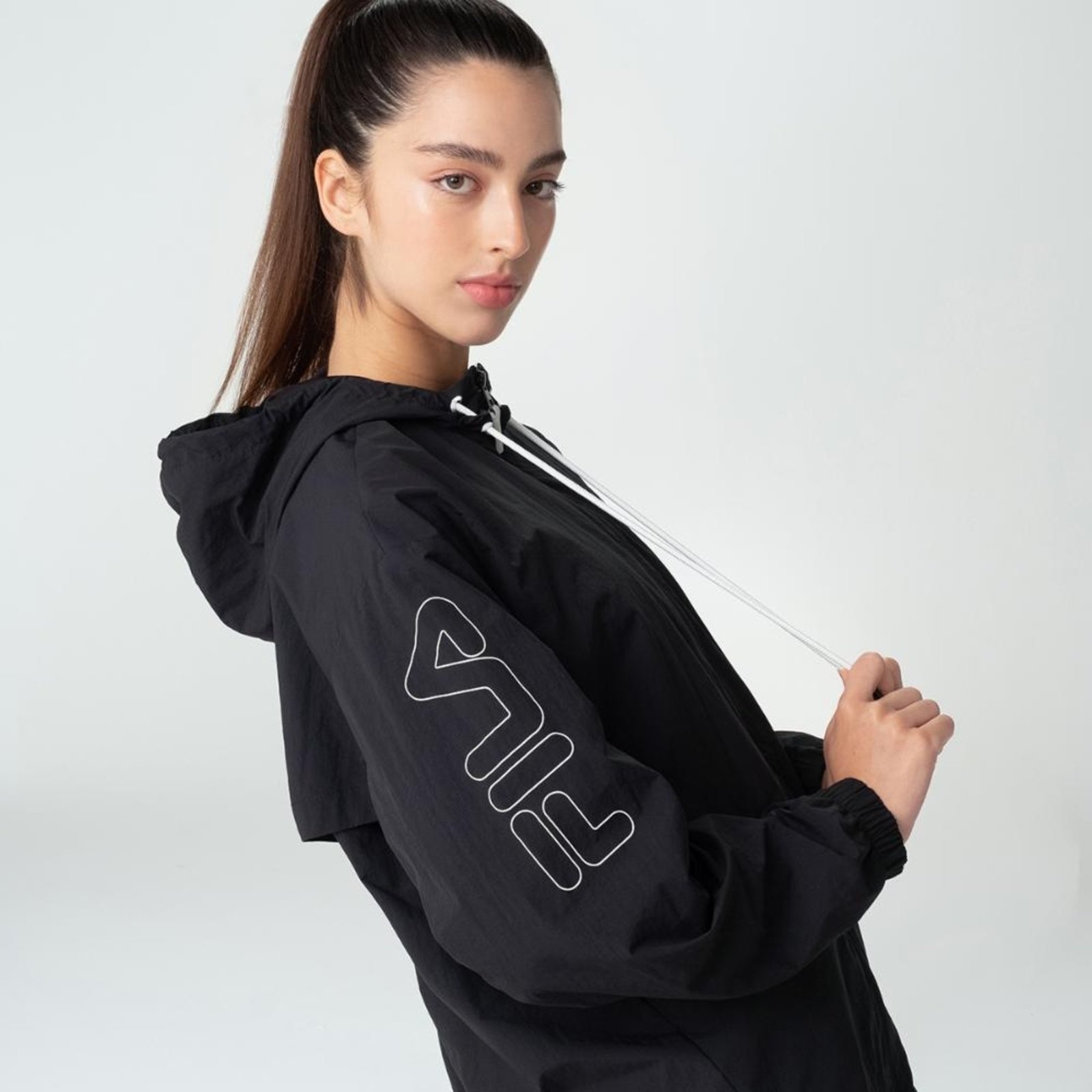 Imagem principal Jaqueta Fila Geo Block Feminina Fila incolor