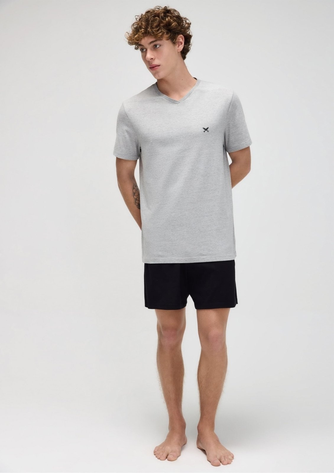 Imagem principal Pijama Masculino Curto Em Malha Hering cinza