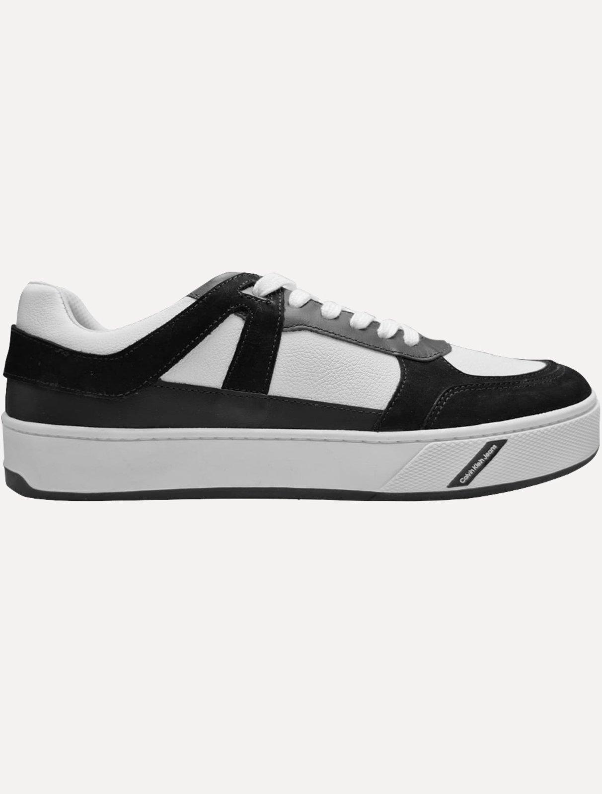 Imagem principal Tênis Calvin Klein Jeans Masculino Baixo Palito Layers Bicolor Preto Calvin Klein branco