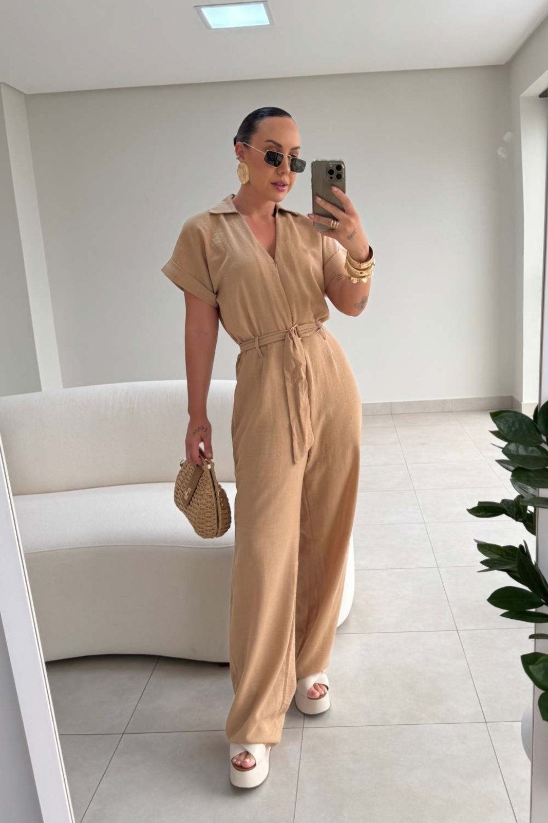 Imagem principal Macacão Vanibele Crepe Camelo Vanibele caramelo