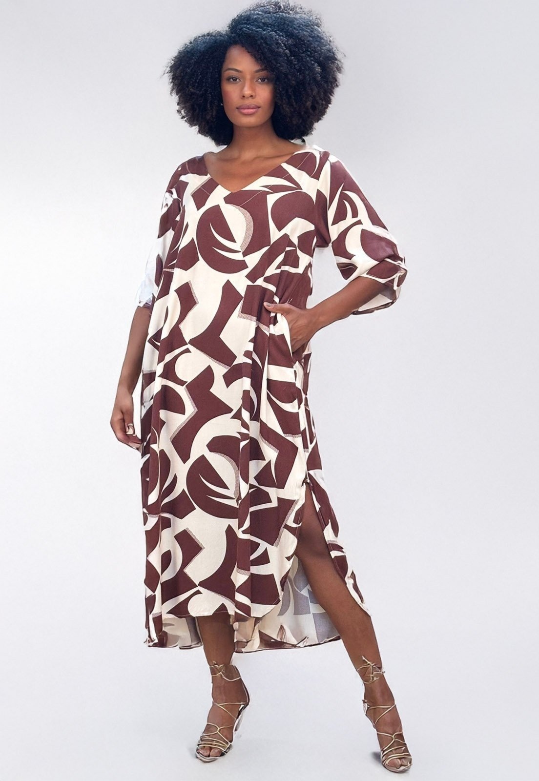 Imagem principal Vestido Midi Amazonia Vital Abapã Plano com Bolso Estampa Raízes Marrom Amazonia Vital bege/estampado