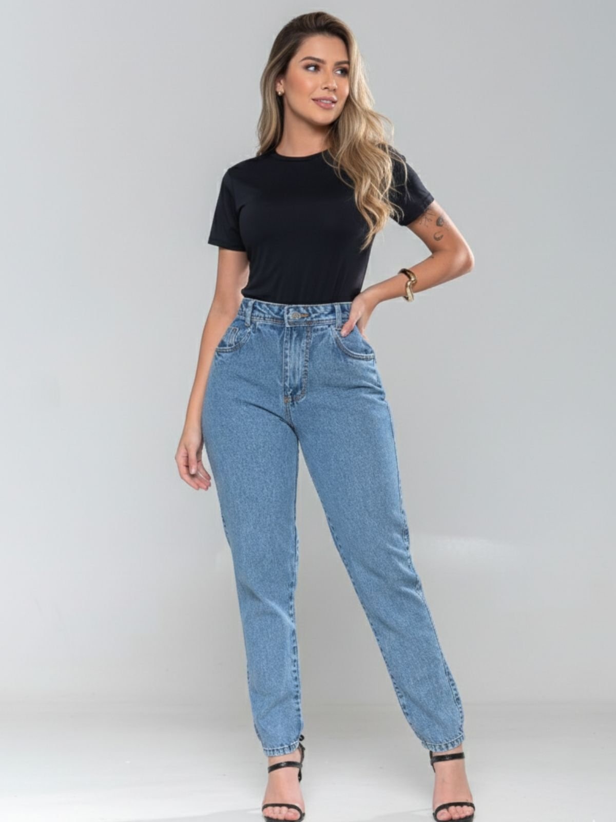 Imagem principal Calça Feminina Mom Alpha Street Wear Casual e Confortável Claro Alpha Street Wear azul