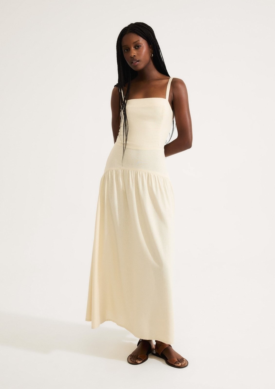 Imagem principal Vestido Midi Franzido Em Linho Hering bege