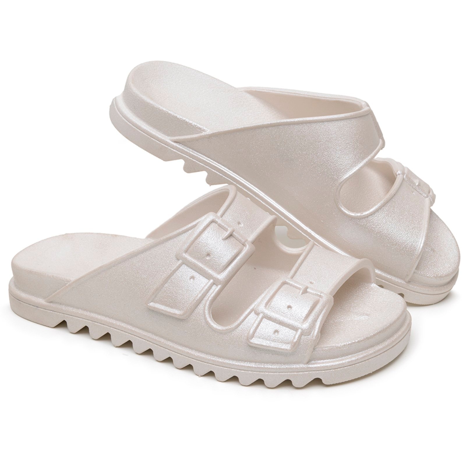 Imagem principal Chinelo Feminino Flat A. Andrade Papete Casual Slide Leve Nuvem Tendência Verão Metalizada Veritimo prata