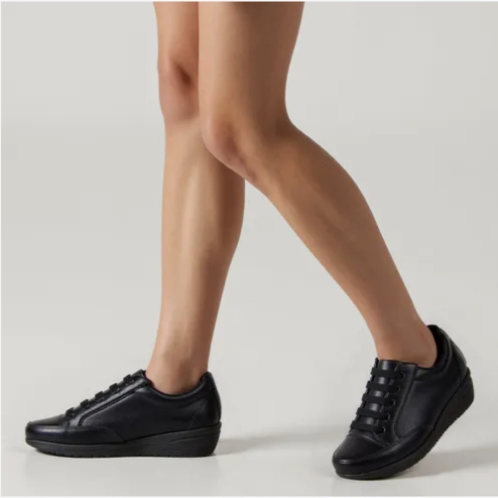 Imagem principal Sapato Tênis Ortopédico Feminino Palmilha Conforto ROMEU E JULIETA SHOES preto