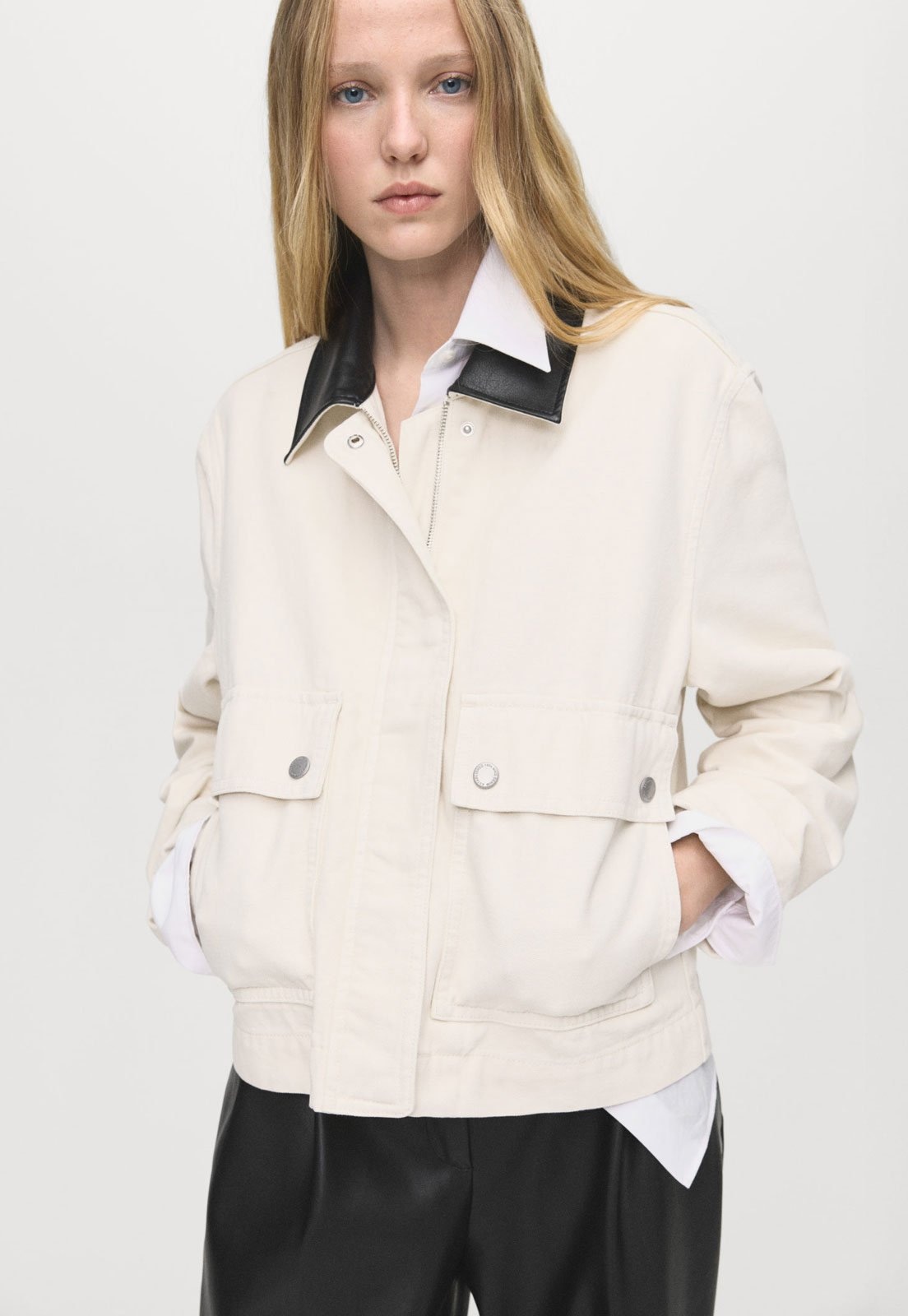 Imagem principal Casaco Feminino Mango Amelia Gola Contrastante Off-White Mango off-white white