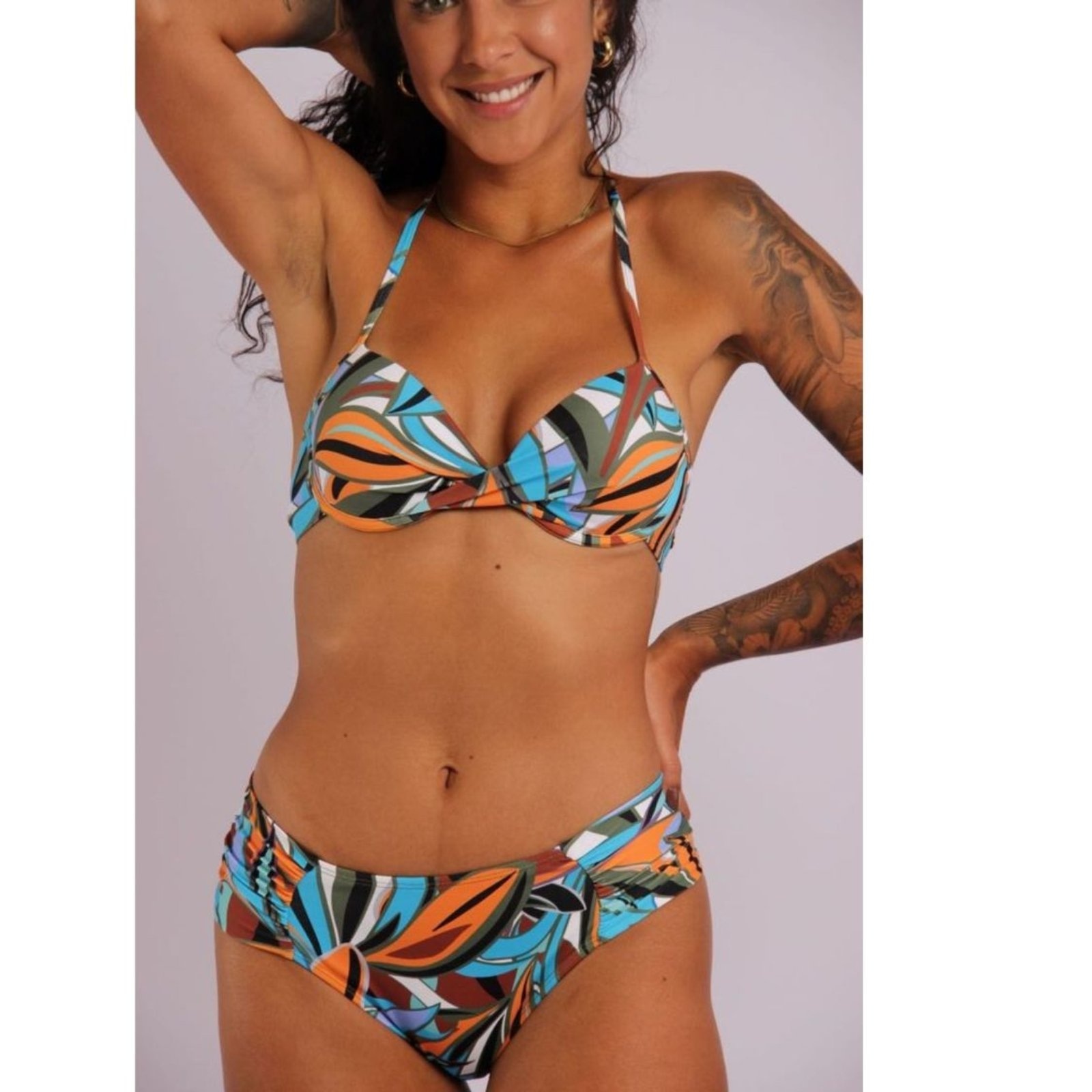 Imagem principal 2202 - Top Biquíni Transpassado Meia-Taça e Aro Amazonia - Duna Casual DunaCasual estampado