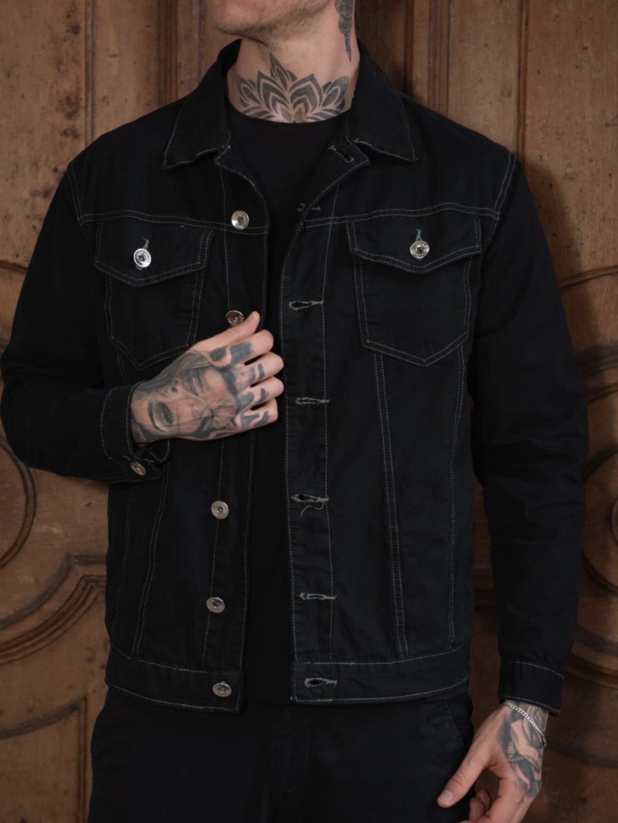 Imagem principal Jaqueta Preta Linha Invertida Sarja Masculina Jeans Loka Taiwan Jeans Loka preto