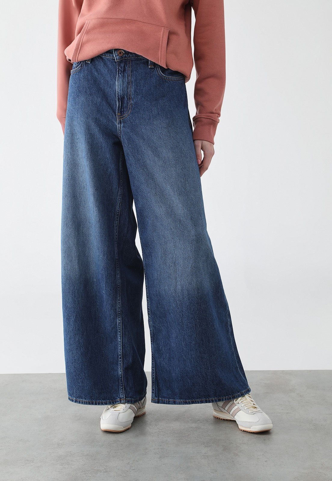 Imagem principal Calça Feminina GAP Wide Leg Jeans Escura GAP azul