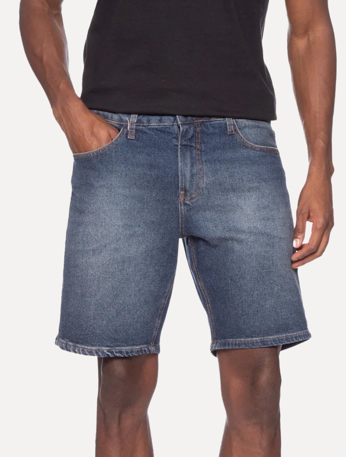 Imagem principal Bermuda Calvin Klein Jeans Masculina Carnaby 9' 5 Pockets Calvin Klein azul marinho