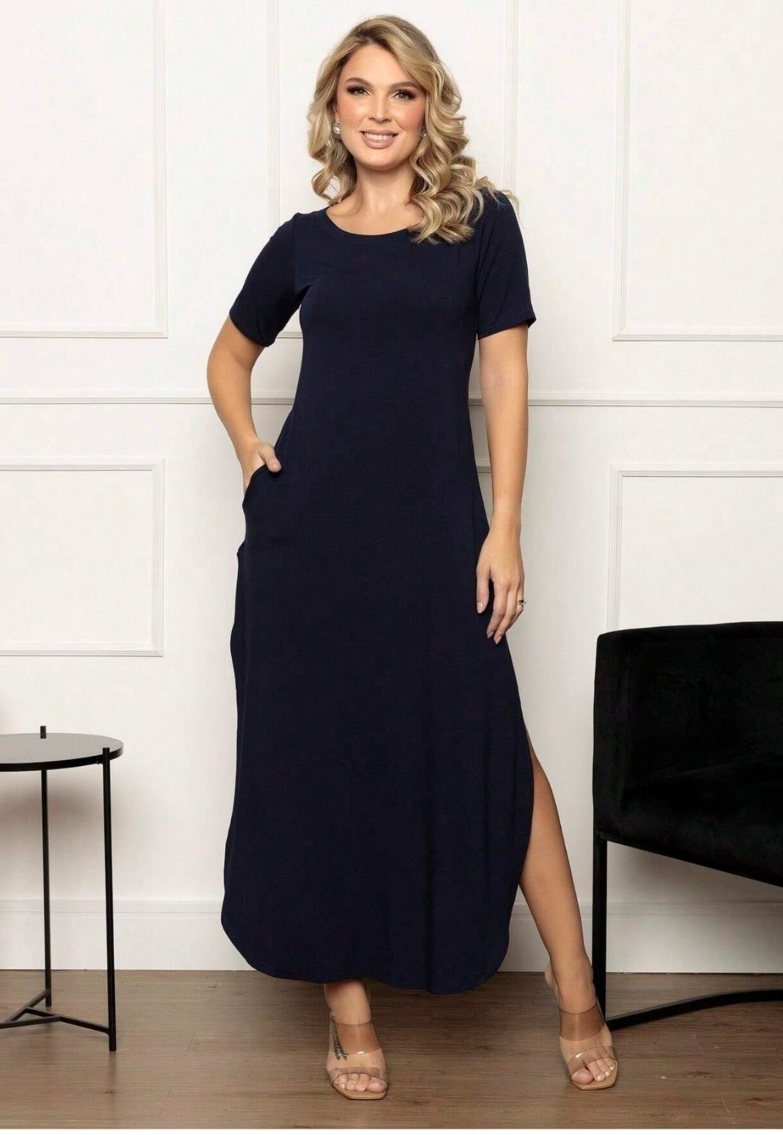 Imagem principal Vestido Camiseta Max Longo Com Fendas Elegancy Docce Mulher preto