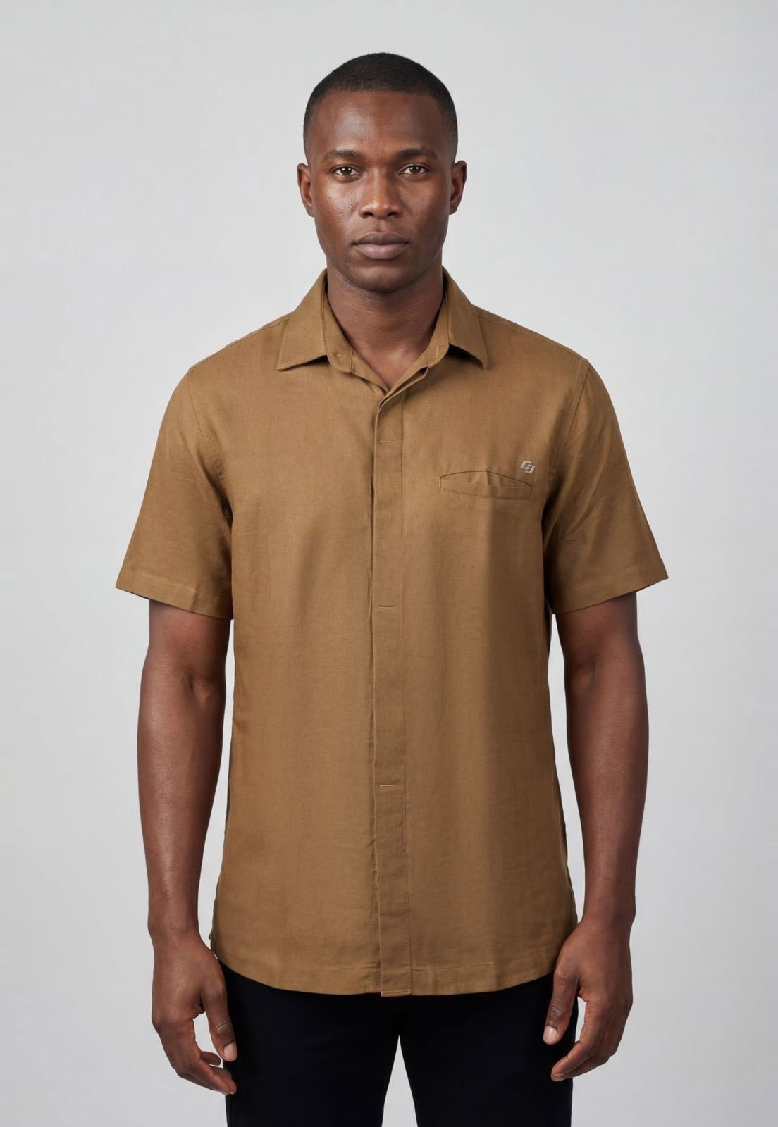 Imagem principal Camisa Masculina Colcci Bolso Gola Clássica Colcci marrom