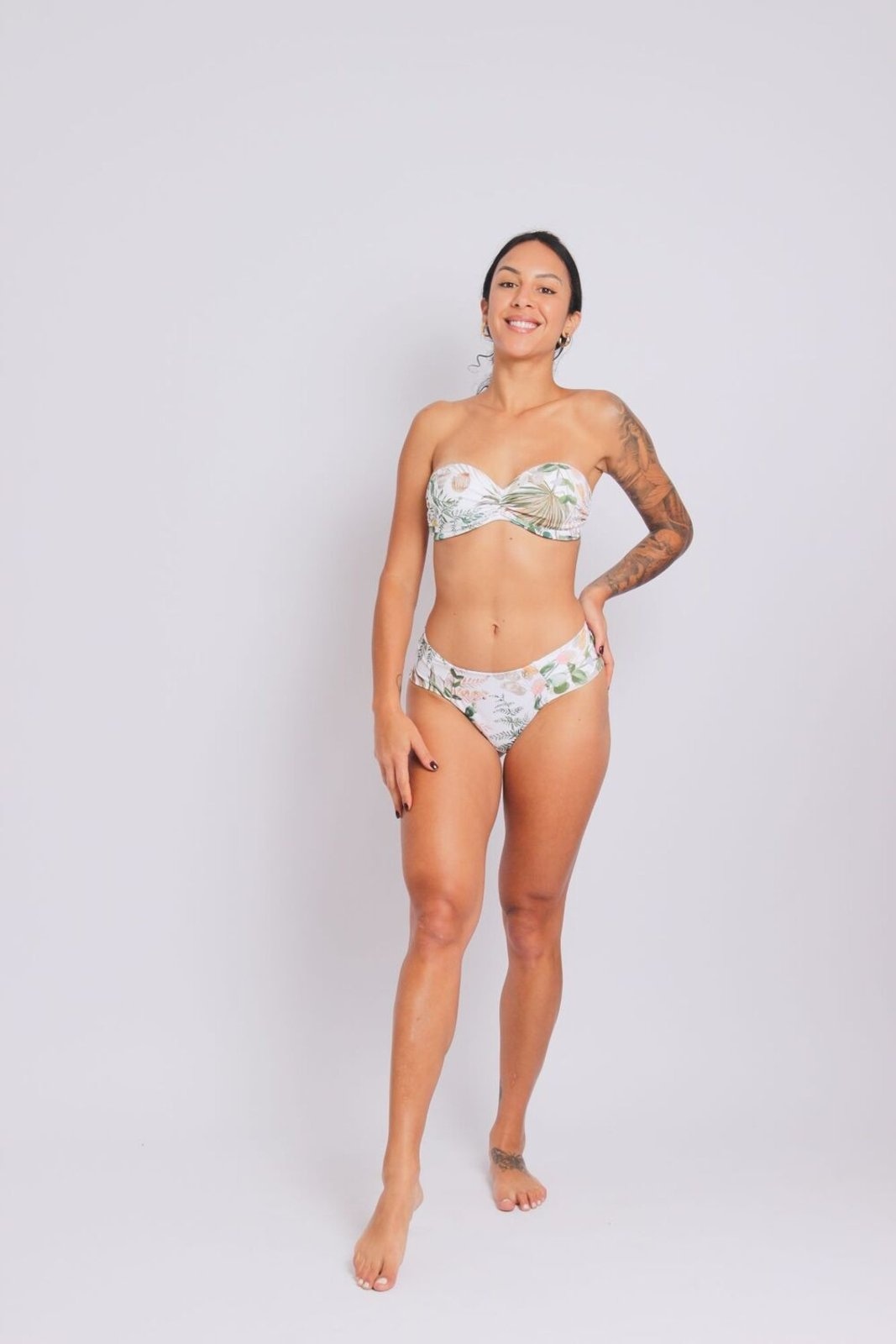 Imagem principal 2427 - Calcinha de Biquíni Com Lateral Larga e recortes Luxemburgo - Duna Casual DunaCasual estampado